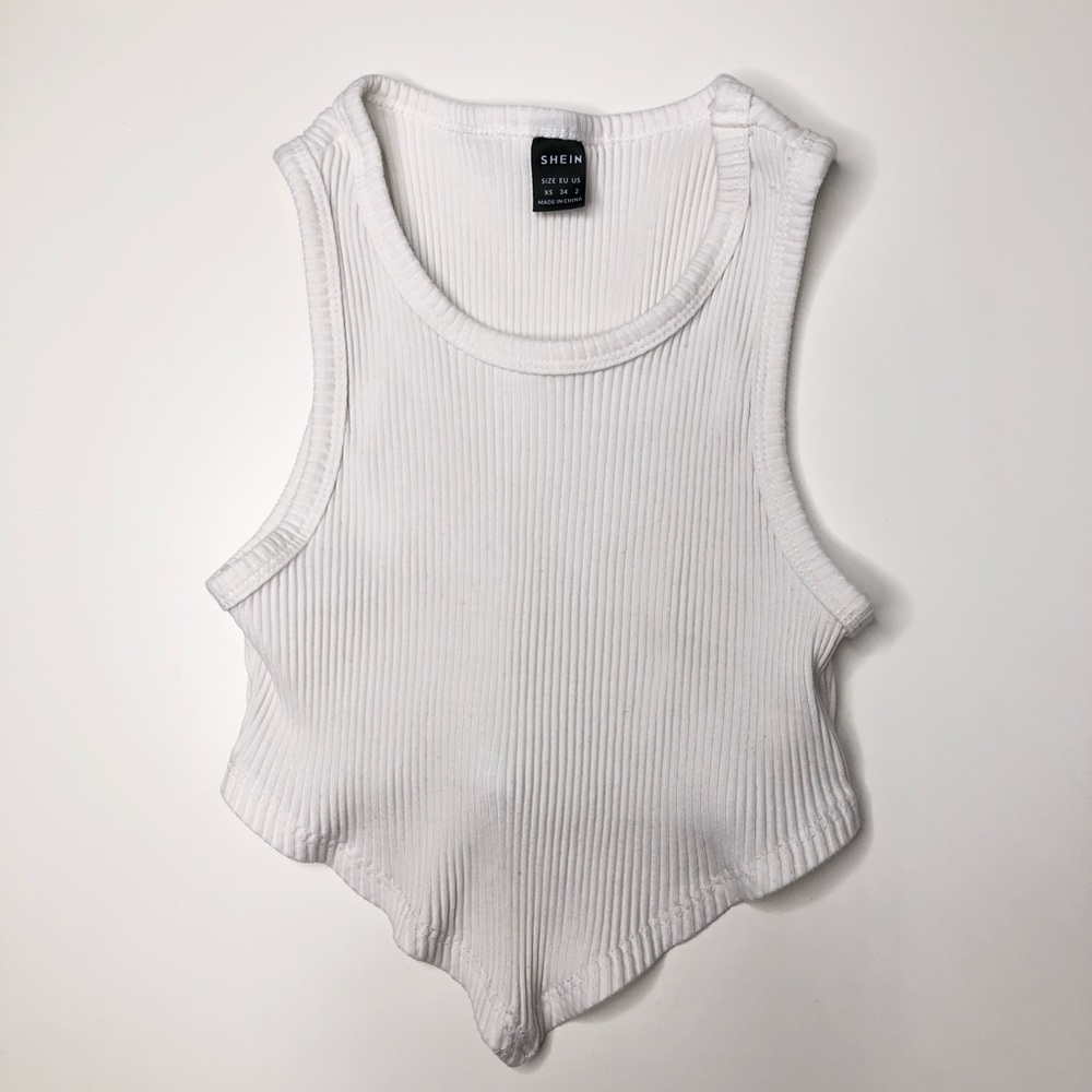 SHEIN White Asymmetrical Hem Rib-Knit Crop Tank Top